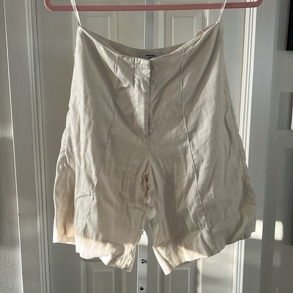 Saunders x RTR White Linen Shorts - Picture 6 of 12